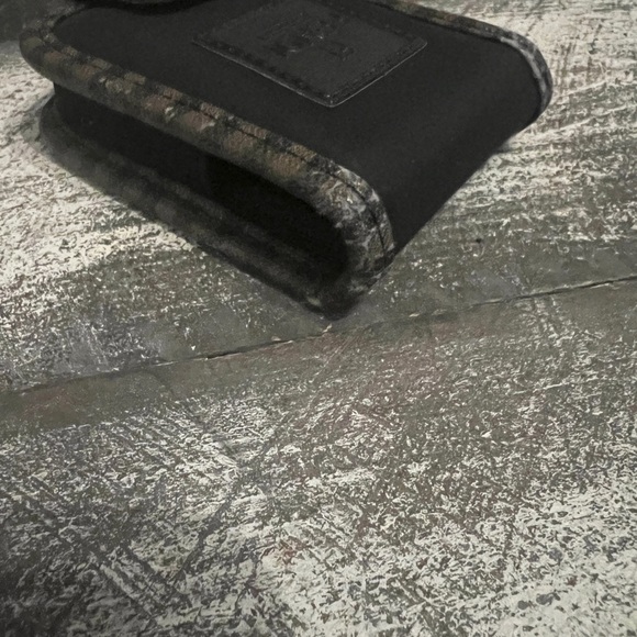 Fendi Cigarette/Lip Stick holder. Good condition. - Picture 4 of 6